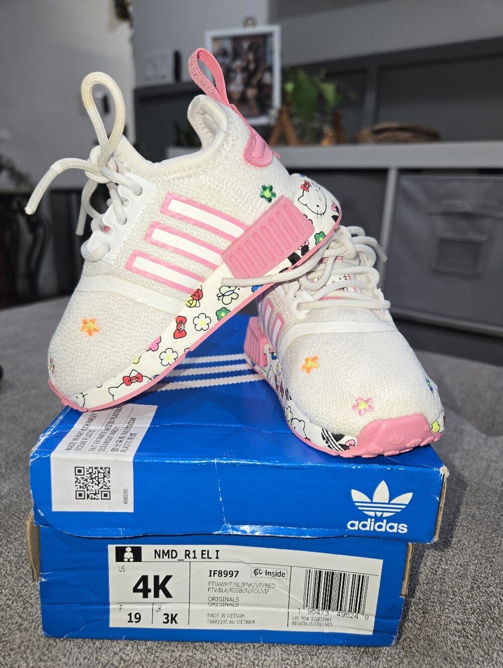 Adidas Originals x Hello Kitty White Bliss Pink Florals Toddler Shoes Size 4K